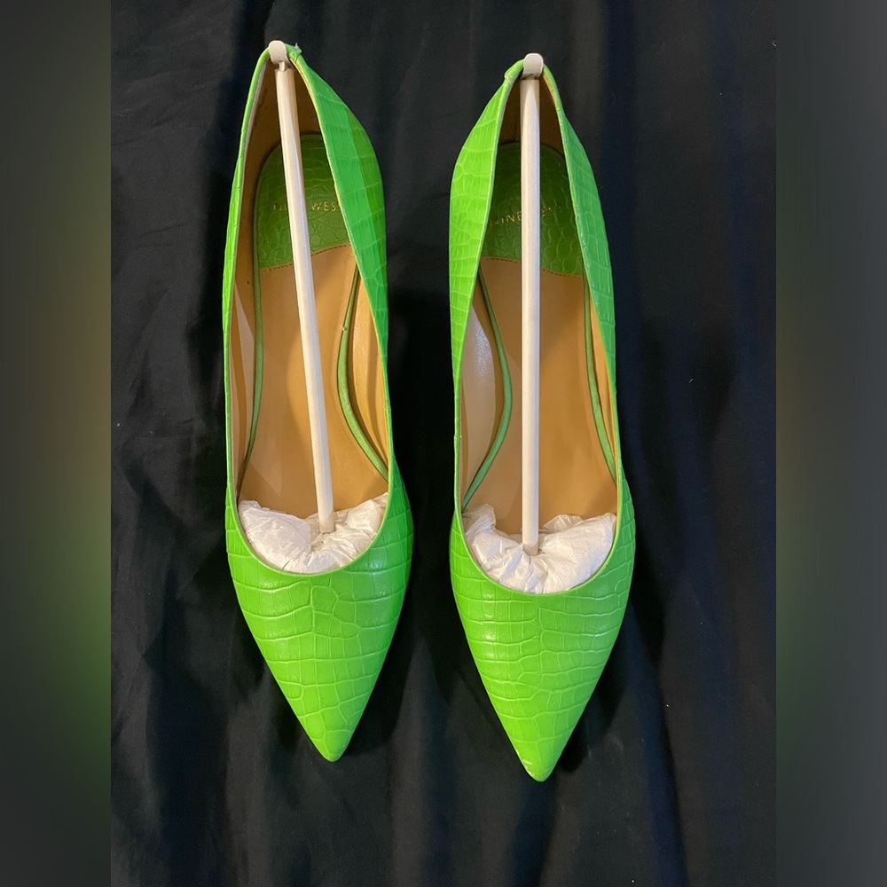 Nine West Lime Green snakeskin texture high heels